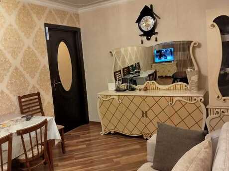 2 otaqlı köhnə tikili - Neftçilər m. - 50 m²