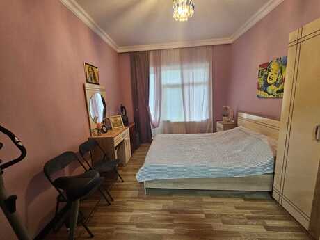 5 otaqlı köhnə tikili - Əhmədli q. - 120 m²
