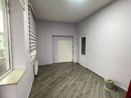 9 otaqlı ofis - İnşaatçılar m. - 230 m²