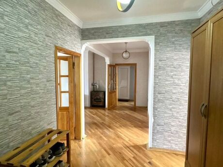 5-комн. вторичка - м. Ахмедлы - 120 м²