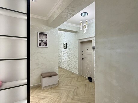 3 otaqlı yeni tikili - 20 Yanvar m. - 117 m²