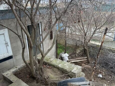 3 otaqlı həyət evi/bağ evi - Novxanı q. - 60 m²