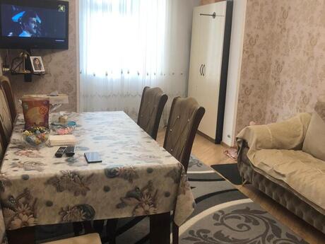 Объявление №6045712 - Баку, м. Мемар Аджеми, 2-комн., 58 м², 3/5 этаж