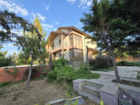 4-комн. дом/дача - пос. Мардакан - 220 м²