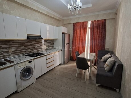 Kirayə 3 otaqlı mənzil, 95 m², İnşaatçılar: 220 ₼/ay 2