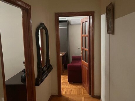 Объявление №6045853 - Баку, м. Нариман Нариманов, 2-комн., 68 м², 5/5 этаж