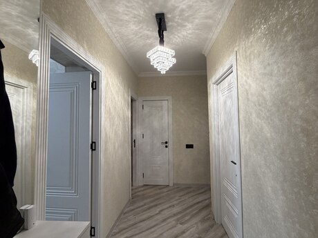 3 otaqlı köhnə tikili - Bakıxanov q. - 80 m²