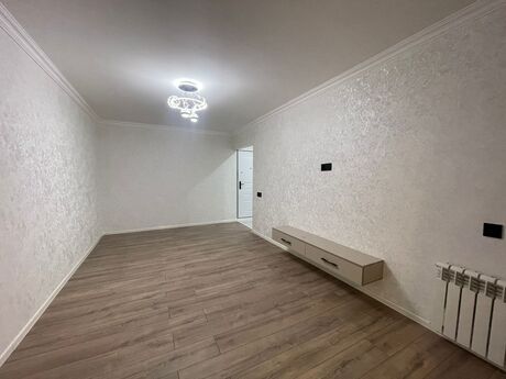 2 otaqlı köhnə tikili - Xalqlar Dostluğu m. - 40 m²