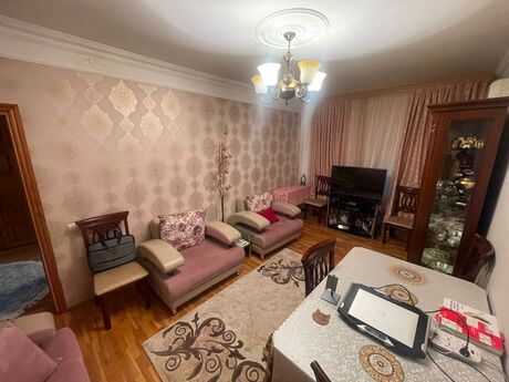 3 otaqlı köhnə tikili - Xalqlar Dostluğu m. - 85 m²
