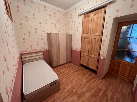 3 otaqlı həyət evi/bağ evi - 20-ci sahə q. - 80 m²