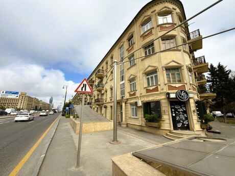 Elan №6032950 - Bakı, Nəriman Nərimanov m., 2 otaqlı, 62 m², 4/4 mərtəbə