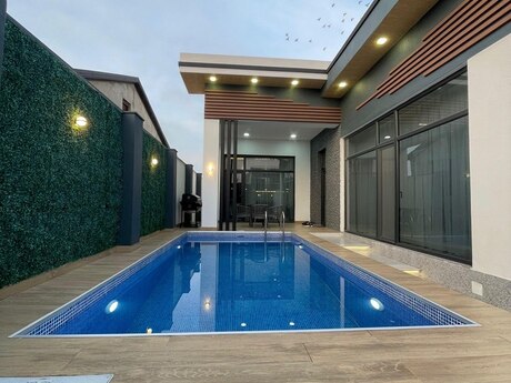 4 otaqlı həyət evi/bağ evi - Mərdəkan q. - 200 m²