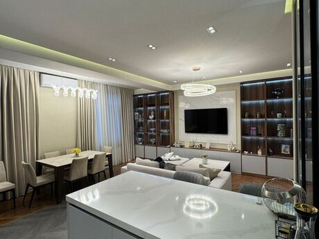 2 otaqlı ofis - Nərimanov r. - 88 m²