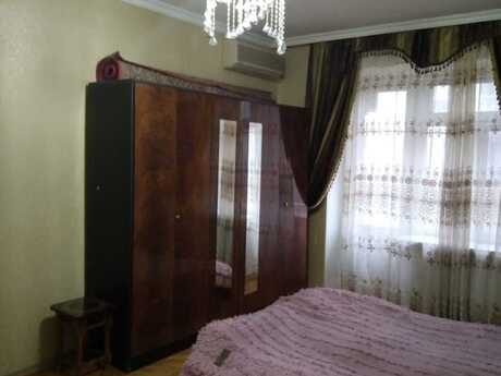 1-комн. вторичка - м. Элмляр Академиясы - 35 м²