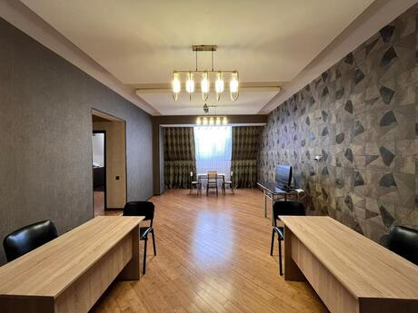 3 otaqlı ofis - Gənclik m. - 170 m²