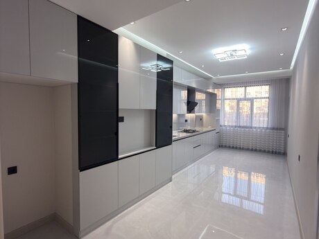 3 otaqlı yeni tikili - Xalqlar Dostluğu m. - 148 m²