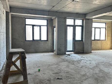 3 otaqlı yeni tikili - Nəsimi r. - 141 m²