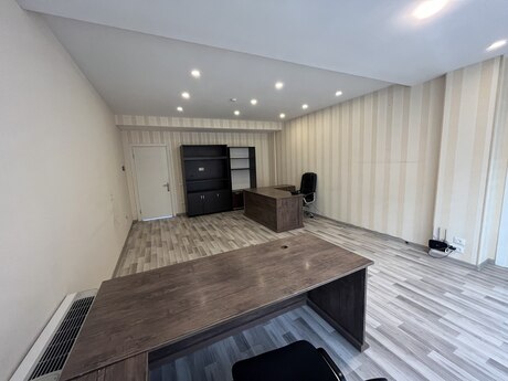 2-комн. офис - м. Нариман Нариманов - 85 м²
