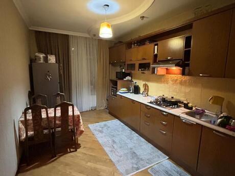 3 otaqlı yeni tikili - Azadlıq Prospekti m. - 110 m²