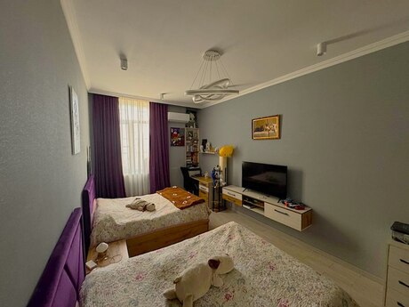 3 otaqlı köhnə tikili - Nizami m. - 100 m²