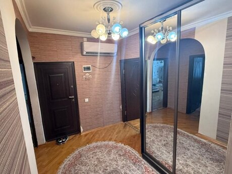 4 otaqlı köhnə tikili - Yeni Günəşli q. - 90 m²