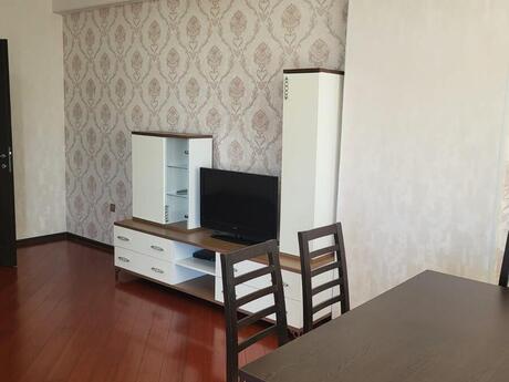 2-комн. новостройка - м. Нариман Нариманов - 95 м²