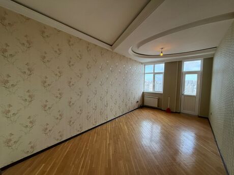 4 otaqlı yeni tikili - Xalqlar Dostluğu m. - 178 m²