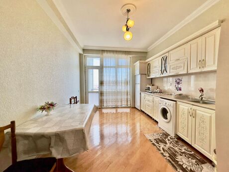 2-комн. новостройка - м. Нариман Нариманов - 84 м²