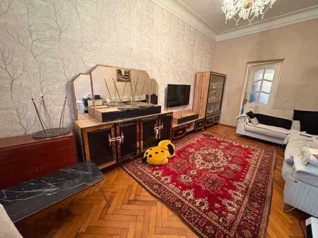 Elan №6046726 - Bakı, Xətai r., 3 otaqlı, 90 m², 2/5 mərtəbə