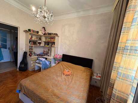 3 otaqlı köhnə tikili - Xətai r. - 90 m²