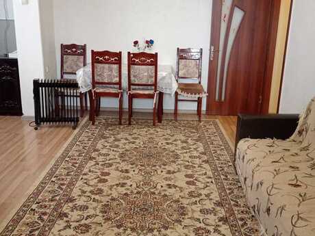 2 otaqlı köhnə tikili - Binəqədi r. - 60 m²