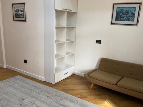 Elan №6046839 - Bakı, Şah İsmayıl Xətai m., 3 otaqlı, 140 m²