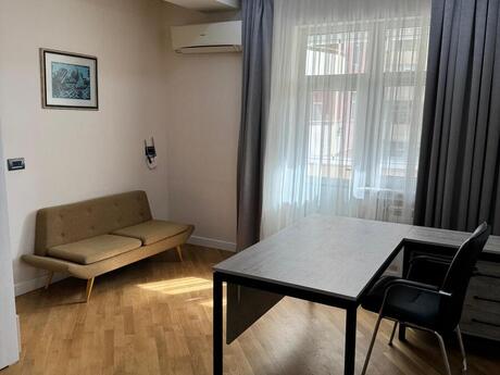 3 otaqlı ofis - Şah İsmayıl Xətai m. - 140 m²