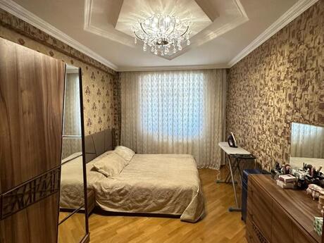 3-комн. новостройка - м. Иншаатчылар - 130 м²