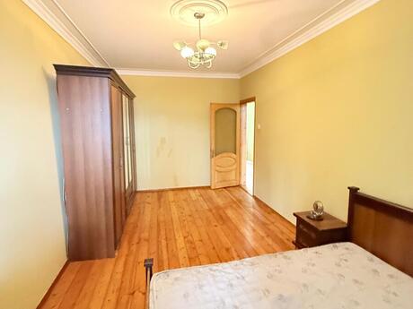 3 otaqlı köhnə tikili - Xırdalan - 100 m²