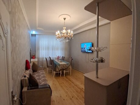 Elan №6046923 - Bakı, Qaraçuxur q., 2 otaqlı, 51 m², 2/6 mərtəbə