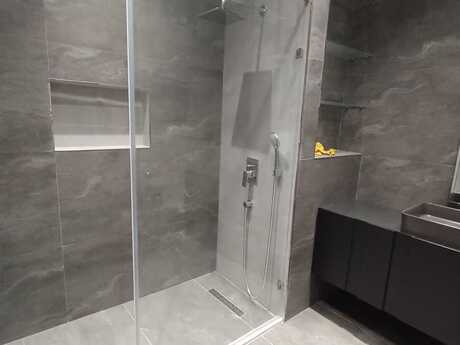 4 otaqlı ofis - Ağ şəhər q. - 240 m²