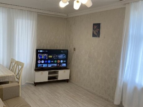 Elan №6046933 - Bakı, Qara Qarayev m., 2 otaqlı, 35 m², 5/5 mərtəbə
