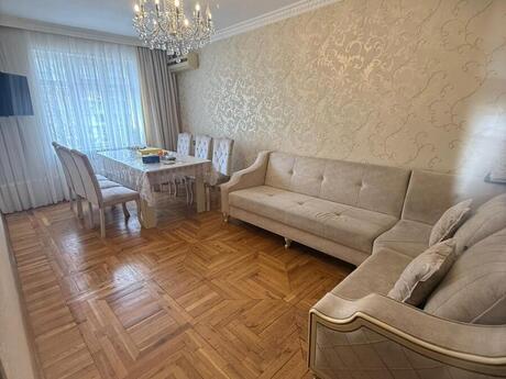 Elan №6046957 - Bakı, İnşaatçılar m., 3 otaqlı, 80 m², 5/9 mərtəbə