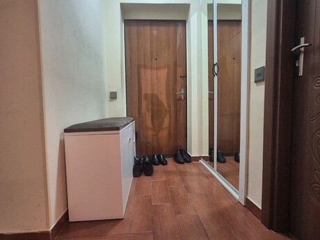 3 otaqlı köhnə tikili - Bayıl q. - 85 m²
