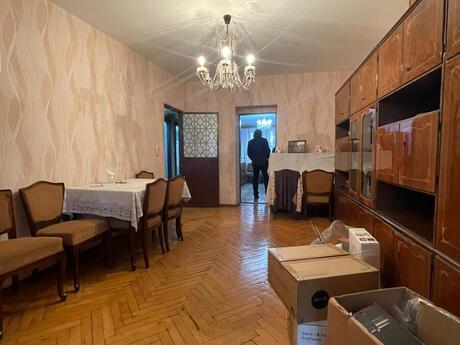 3 otaqlı köhnə tikili - Nizami m. - 65 m²