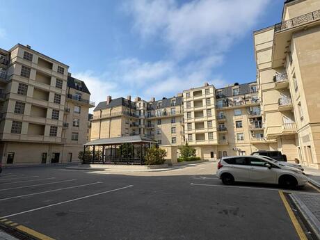 4 otaqlı ofis - Ağ şəhər q. - 150 m²