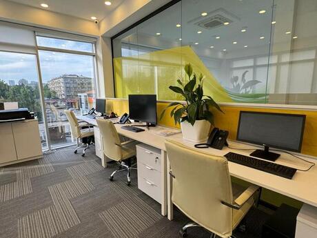 5 otaqlı ofis - Nizami m. - 122 m²