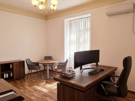 Elan №6047181 - Bakı, 28 May m., 2 otaqlı, 80 m²