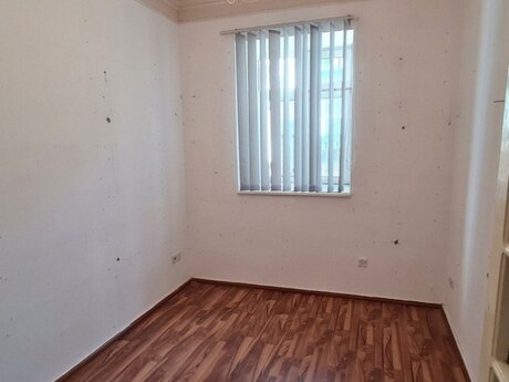 2 otaqlı ofis - 28 May m. - 80 m²