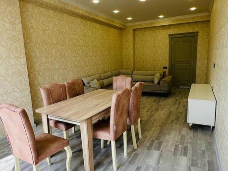 4-комн. новостройка - Насиминский р. - 180 м²