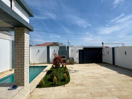 4 otaqlı həyət evi/bağ evi - Mərdəkan q. - 150 m²