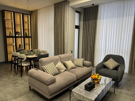 Elan №6047343 - Bakı, 28 May m., 2 otaqlı, 110 m², 11/16 mərtəbə