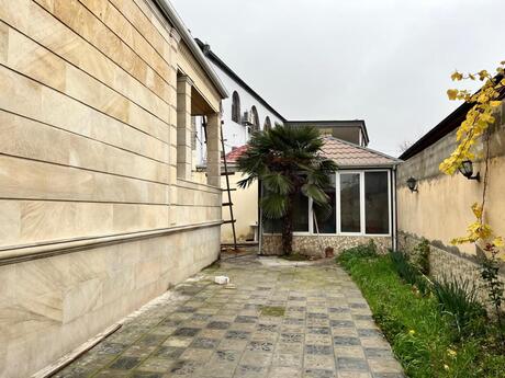 5 otaqlı həyət evi/bağ evi - Qaraçuxur q. - 100 m²