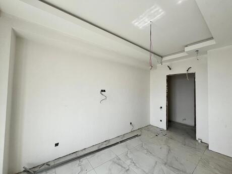 4-комн. новостройка - Насиминский р. - 156 м²
